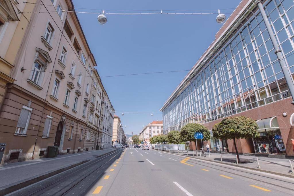 Alenka'S Place, Fiber Optic Wi Fi Zágráb Kültér fotó